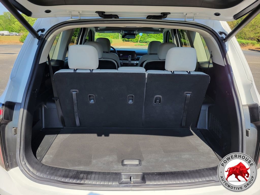 Used 2024 Kia Telluride EX w/ EX Captain's Chair Package image 14