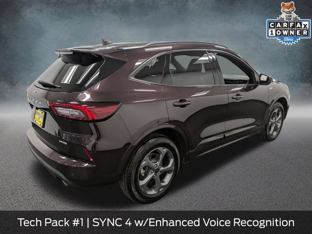 Certified 2023 Ford Escape ST-Line w/ Tech Pack #1 AWD/4WD image 5