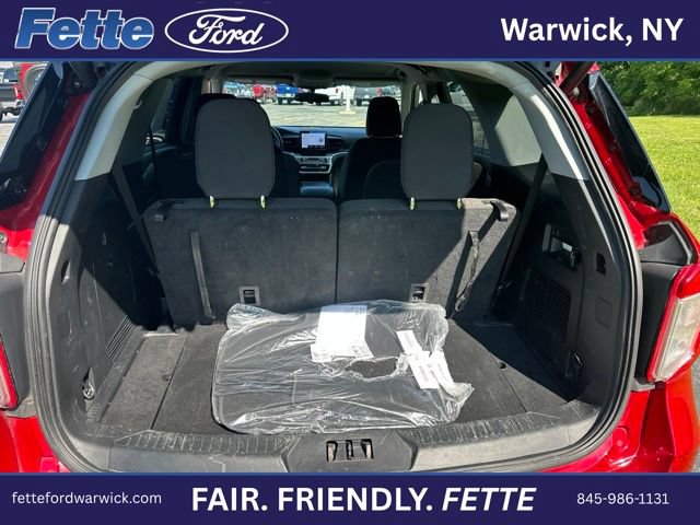 Certified 2022 Ford Explorer XLT w/ Class IV Trailer Tow Package AWD/4WD image 23