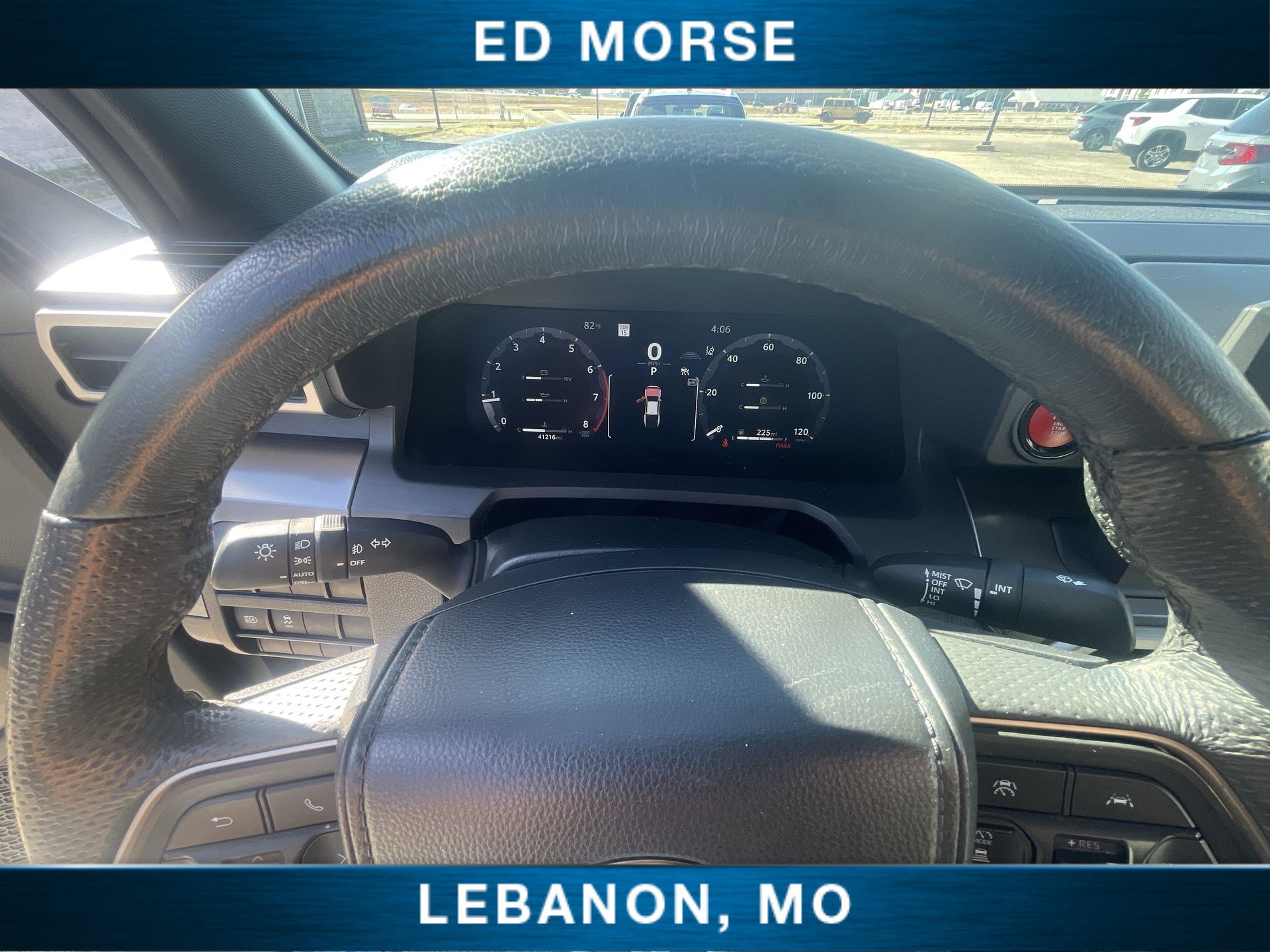 Used 2025 Toyota Tacoma TRD Off-Road AWD/4WD image 11