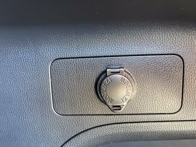 Used 2021 Toyota RAV4 XSE AWD/4WD image 19