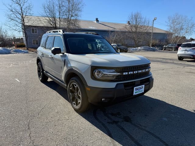 Certified 2025 Ford Bronco Sport Outer Banks w/ Outer Banks Tech Package+ image 2