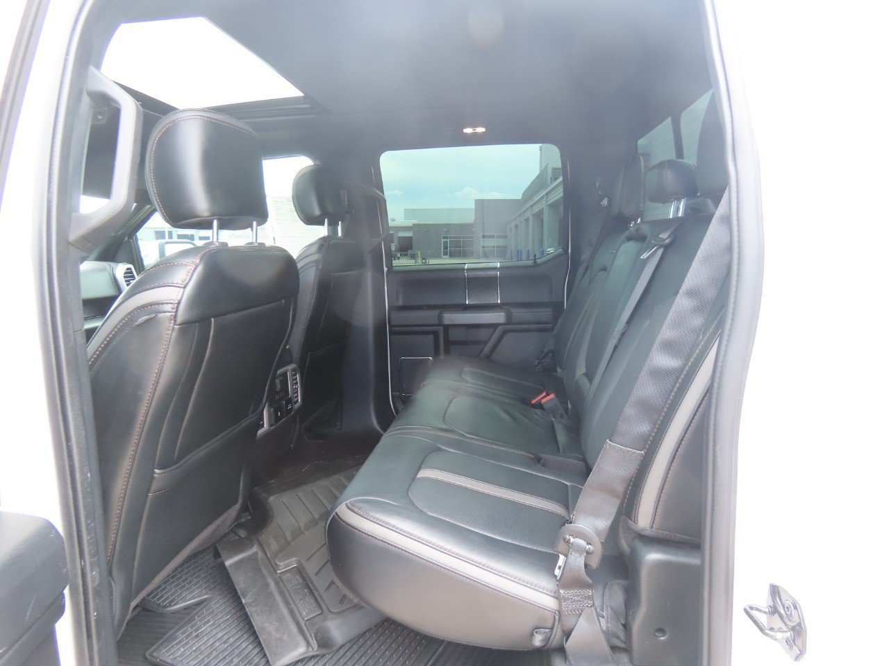 Certified 2019 Ford F150 Platinum w/ Equipment Group 701A Luxury AWD/4WD image 19