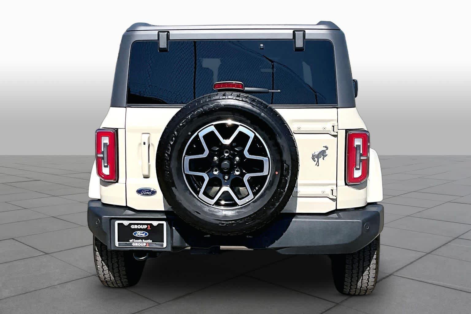Certified 2025 Ford Bronco Outer Banks AWD/4WD image 5
