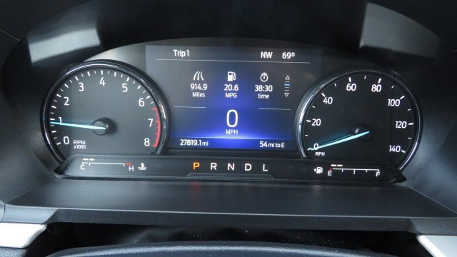 Certified 2022 Ford Explorer XLT w/ Equipment Group 202A image 28