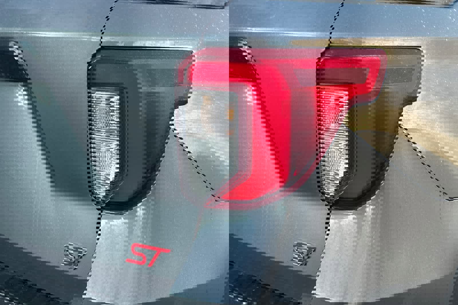 Certified 2022 Ford Explorer ST w/ Equipment Group 401A image 8