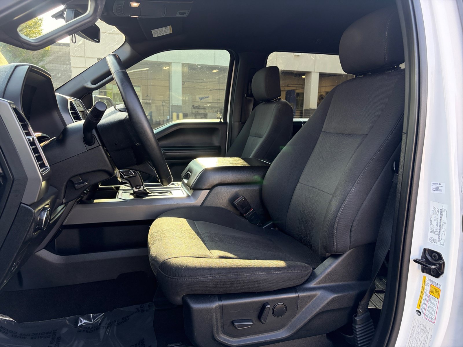Certified 2020 Ford F150 XLT w/ Equipment Group 302A Luxury AWD/4WD image 18