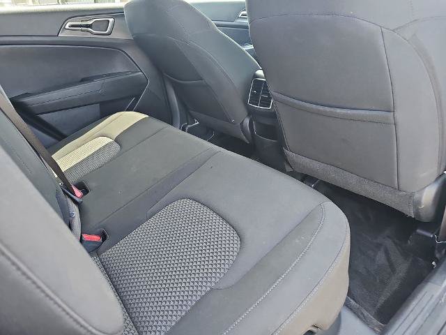 Used 2023 Kia Sportage LX AWD/4WD image 11