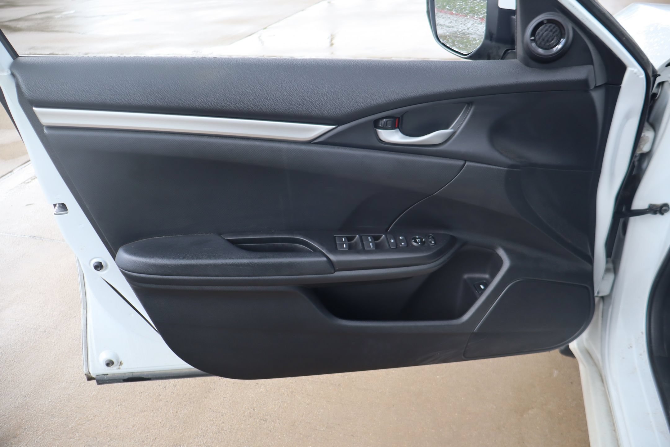 Used 2021 Honda Civic Sport image 12