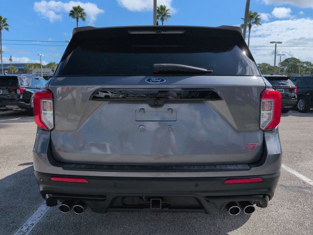 Certified 2022 Ford Explorer ST w/ Equipment Group 401A RWD image 5
