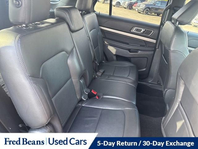 Certified 2018 Ford Explorer XLT w/ Equipment Group 202A AWD/4WD image 14