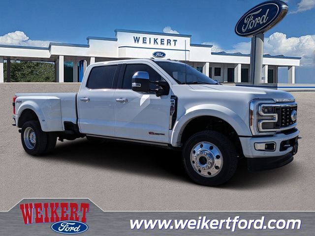 Certified 2024 Ford F450 Limited w/ FX4 Off-Road Package image 7