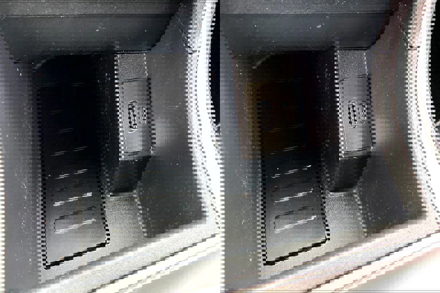 Certified 2024 Ford Edge SEL w/ Convenience Package image 31