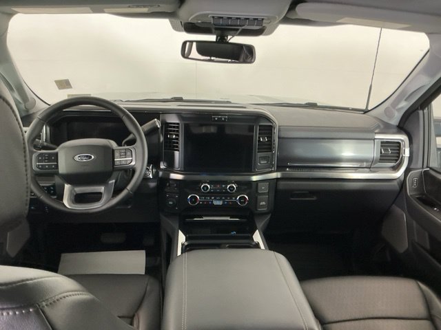 Certified 2025 Ford F450 Lariat w/ FX4 Off-Road Package AWD/4WD image 28