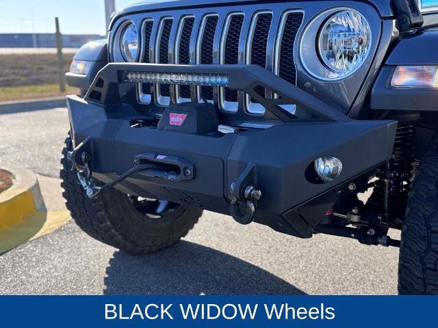 Used 2022 Jeep Wrangler Unlimited Sahara w/ Cold Weather Group image 5