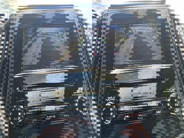 Used 2022 Subaru Forester Premium AWD/4WD image 30