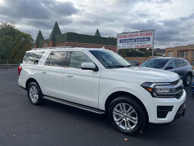 Certified 2022 Ford Expedition Max XLT image 9