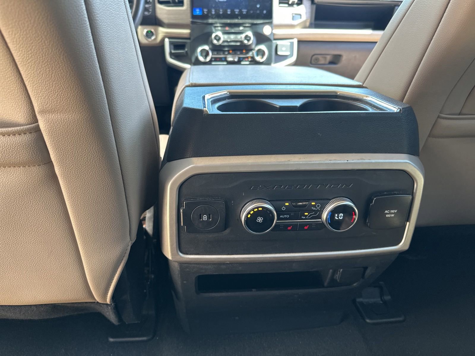 Certified 2024 Ford Expedition Max Limited RWD image 16