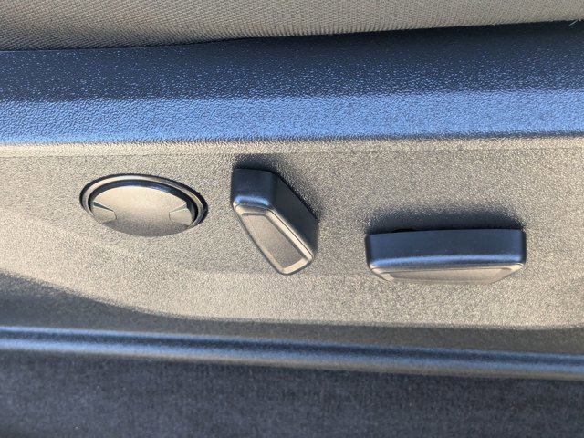 Certified 2022 Ford F150 XLT w/ Equipment Group 302A High image 40