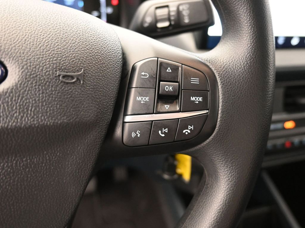 Certified 2025 Ford Maverick XL w/ Equipment Group 102A AWD/4WD image 28