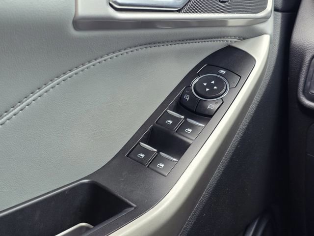 Certified 2022 Ford Explorer XLT w/ Equipment Group 202A image 15