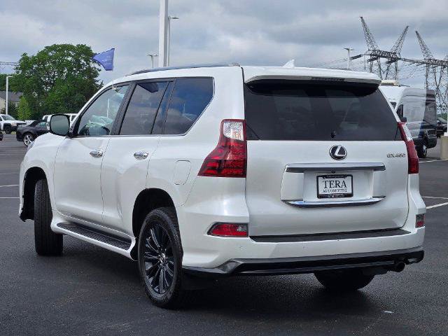 Used 2022 Lexus GX 460 Luxury w/ Sport Design Package AWD/4WD image 18