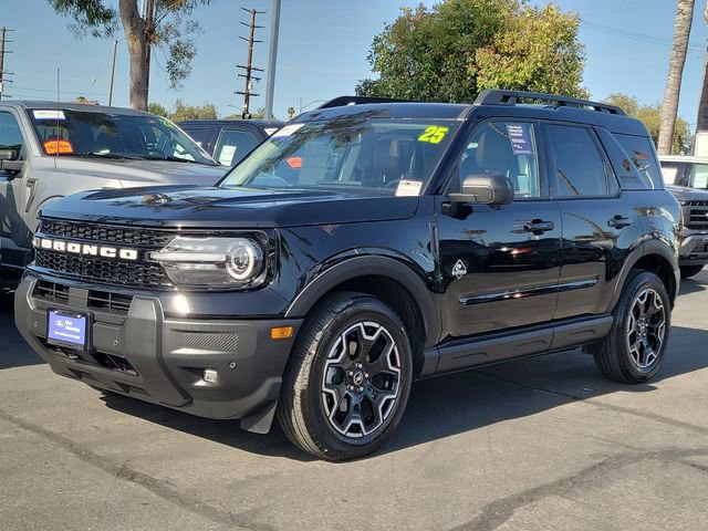 Certified 2025 Ford Bronco Sport Outer Banks w/ Outer Banks Tech Package+ AWD/4WD image 30