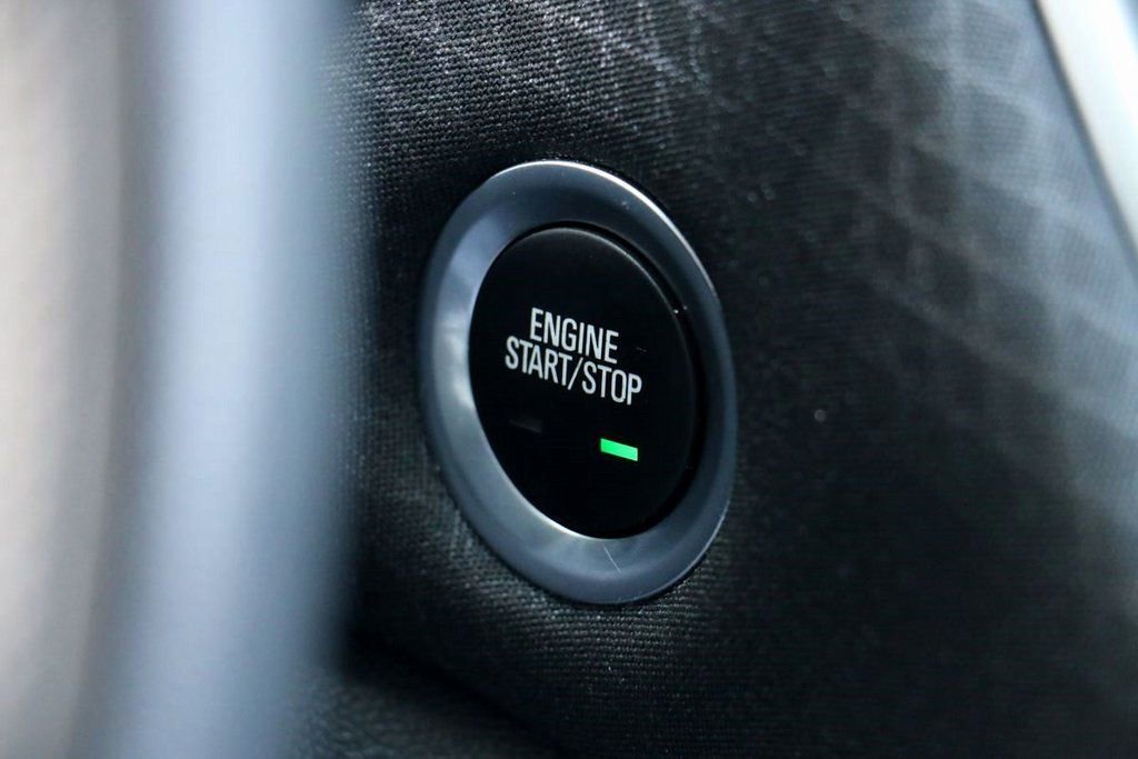 Used 2025 Chevrolet Malibu LT image 13