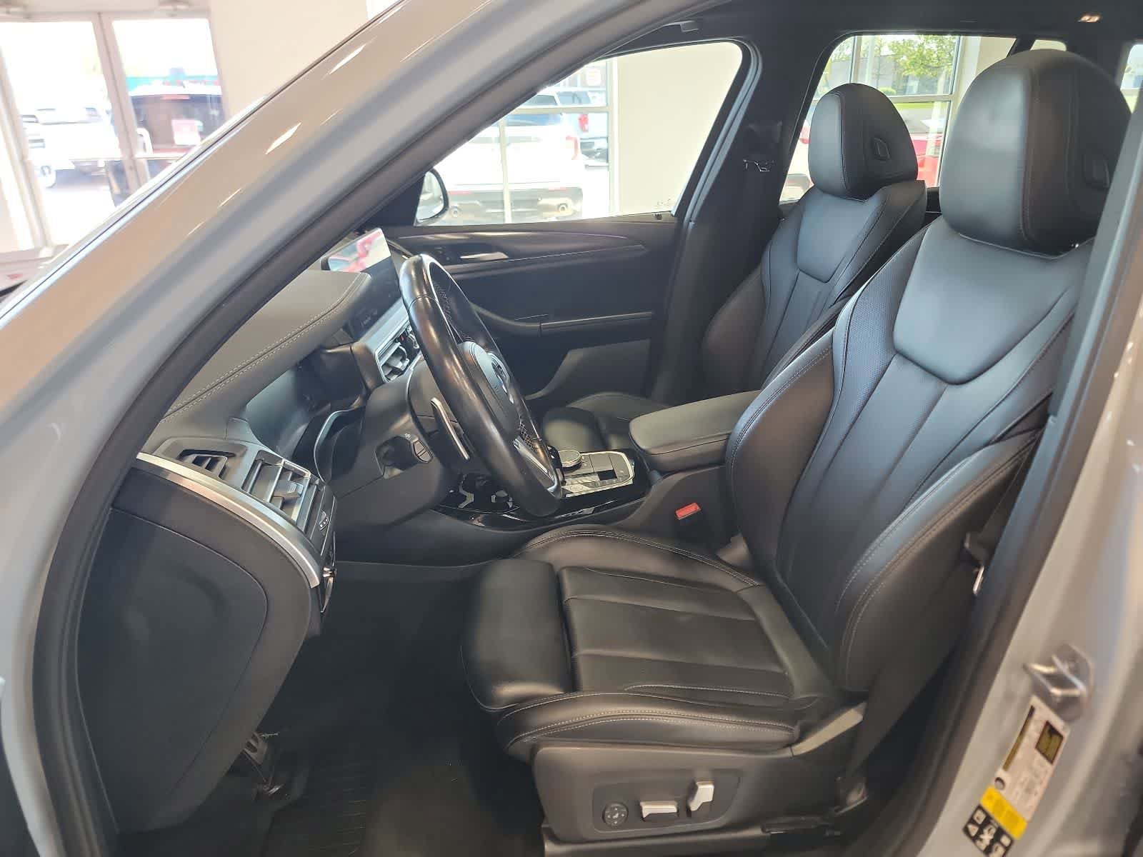 Used 2022 BMW X3 M40i AWD/4WD image 15