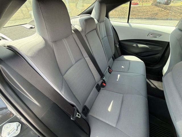 Used 2025 Toyota Corolla SE image 25