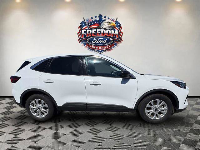 Certified 2024 Ford Escape Active FWD image 5