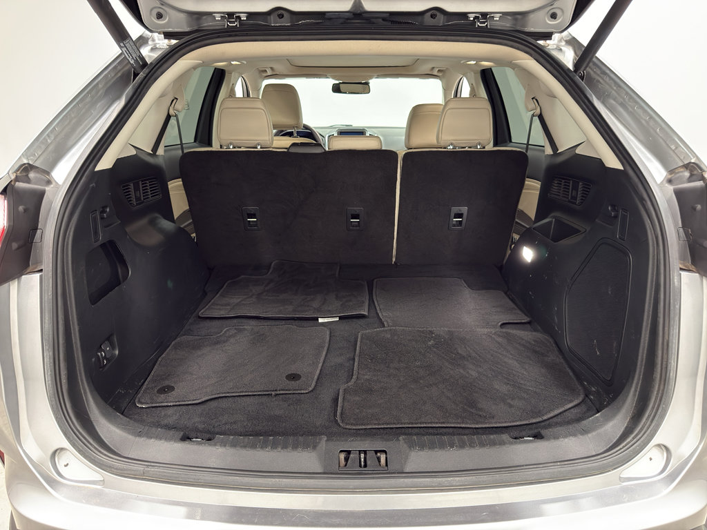 Certified 2022 Ford Edge Titanium image 30