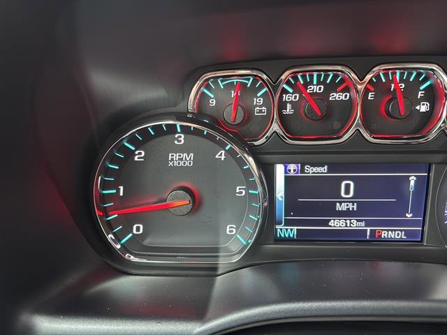 Used 2018 Chevrolet Silverado 1500 LT w/ LT Convenience Package image 24