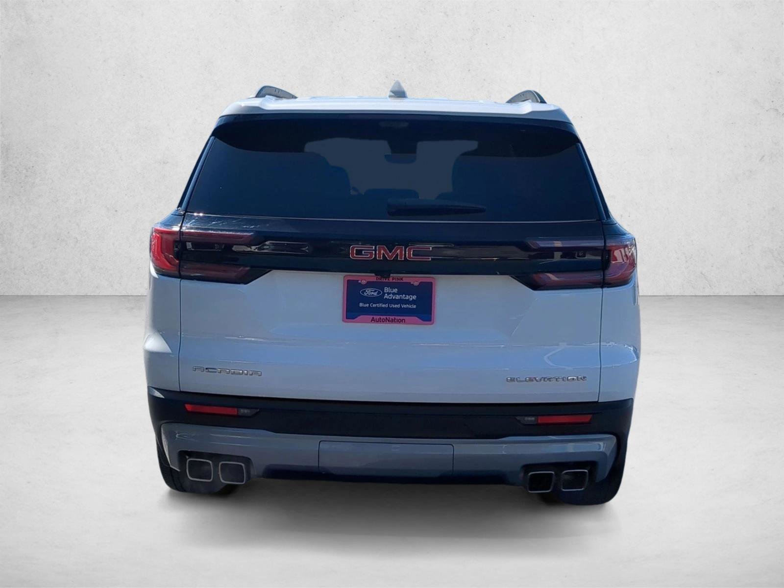 Used 2026 GMC Acadia Elevation w/ Elevation Premium Package FWD image 7