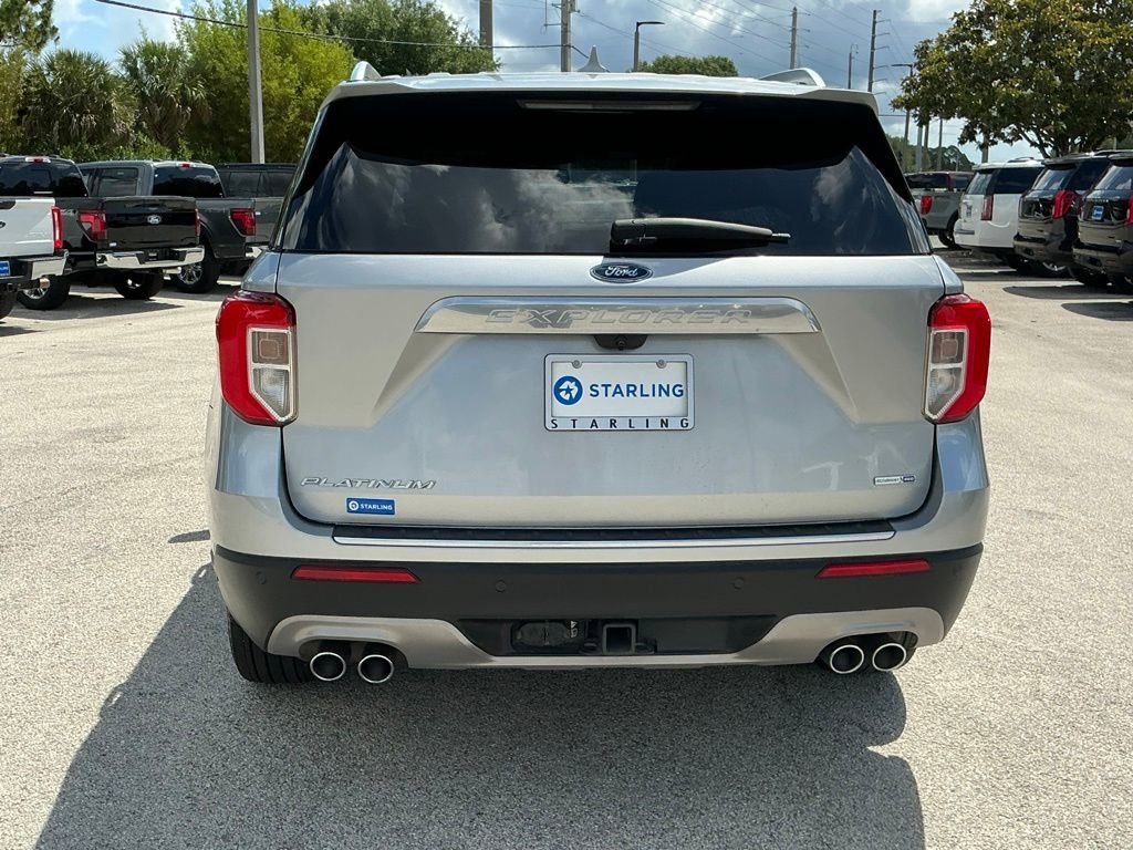 Certified 2020 Ford Explorer Platinum w/ Premium Technology Package AWD/4WD image 6