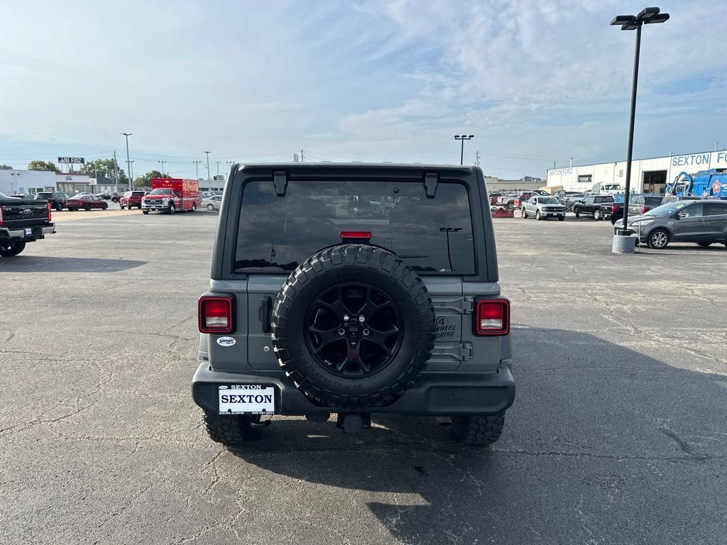 Used 2023 Jeep Wrangler Unlimited Sport AWD/4WD image 6