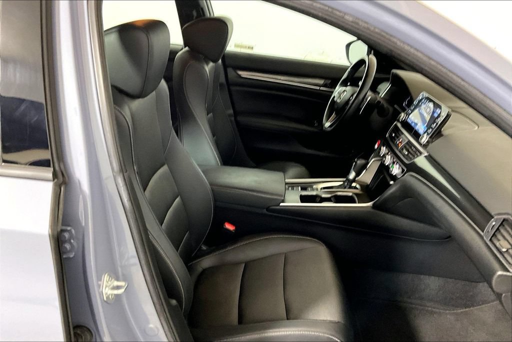Used 2022 Honda Accord Sport image 6