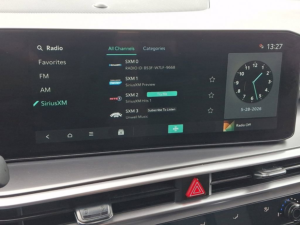 Used 2025 Kia Sorento LX FWD image 18