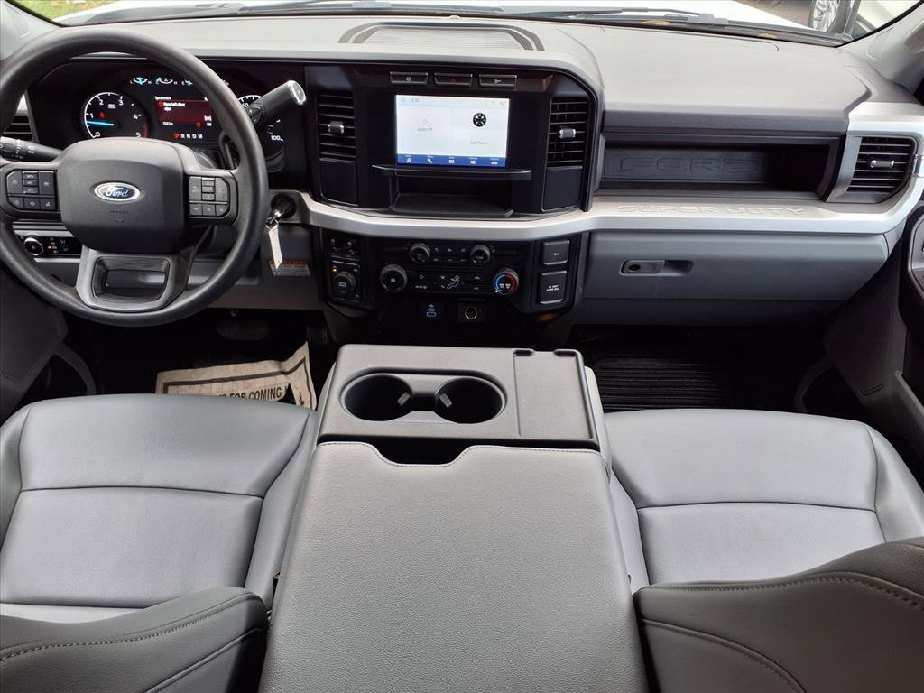 Certified 2024 Ford F550 4x4 Crew Cab Super Duty image 9