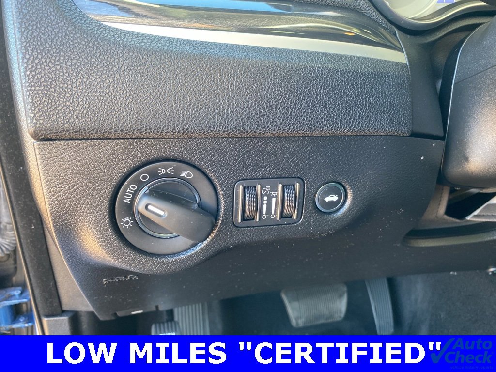 Used 2021 Chrysler 300 Touring w/ Sport Appearance Package image 22