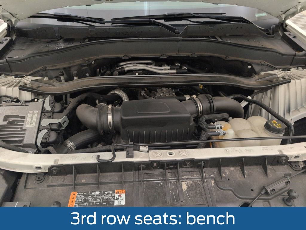 Certified 2020 Ford Explorer Platinum w/ Premium Technology Package AWD/4WD image 39