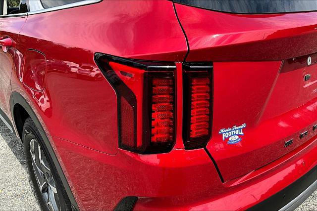 Used 2022 Kia Sorento S image 34