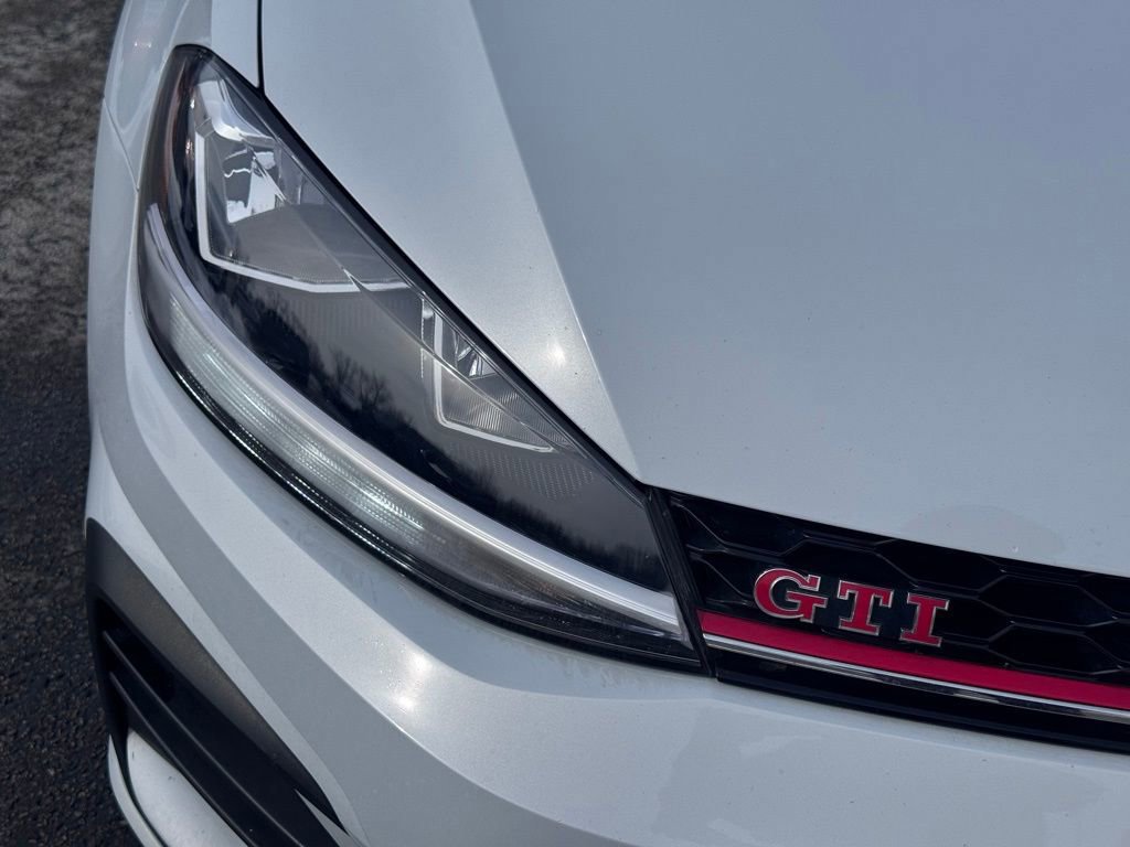 Used 2019 Volkswagen GTI S image 10