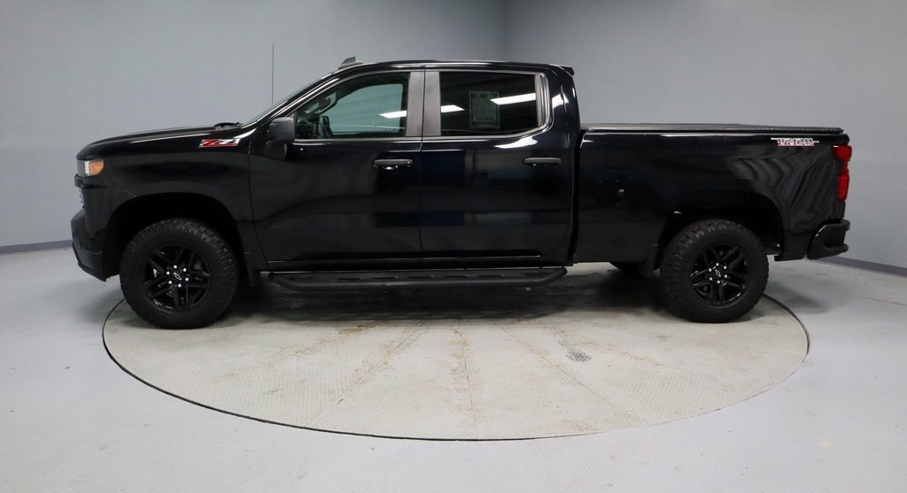 Used 2020 Chevrolet Silverado 1500 Custom Trail Boss w/ Custom Convenience Package image 3