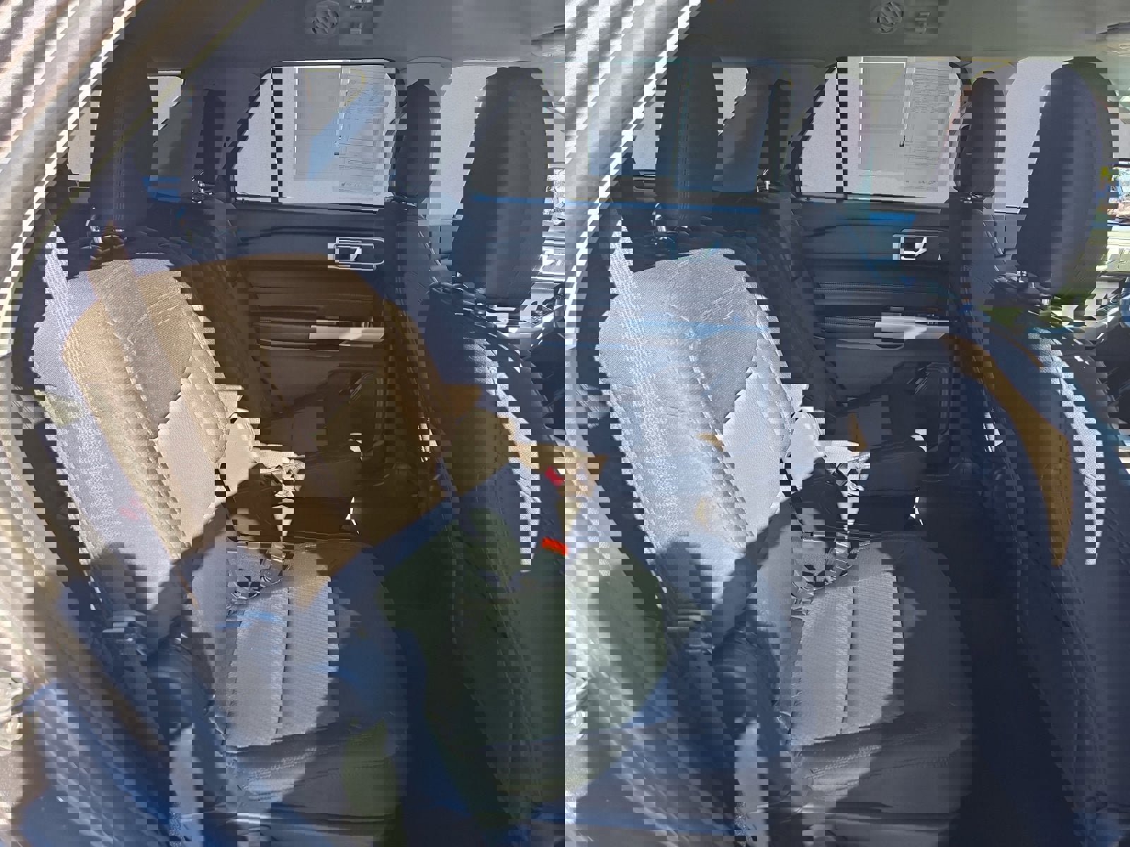 Certified 2022 Ford Explorer XLT image 24