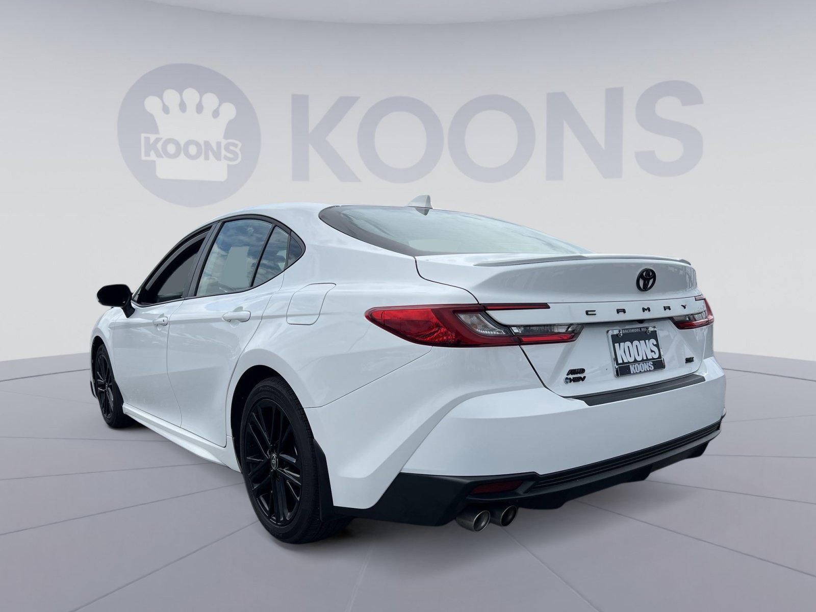 Used 2025 Toyota Camry LE AWD/4WD image 14