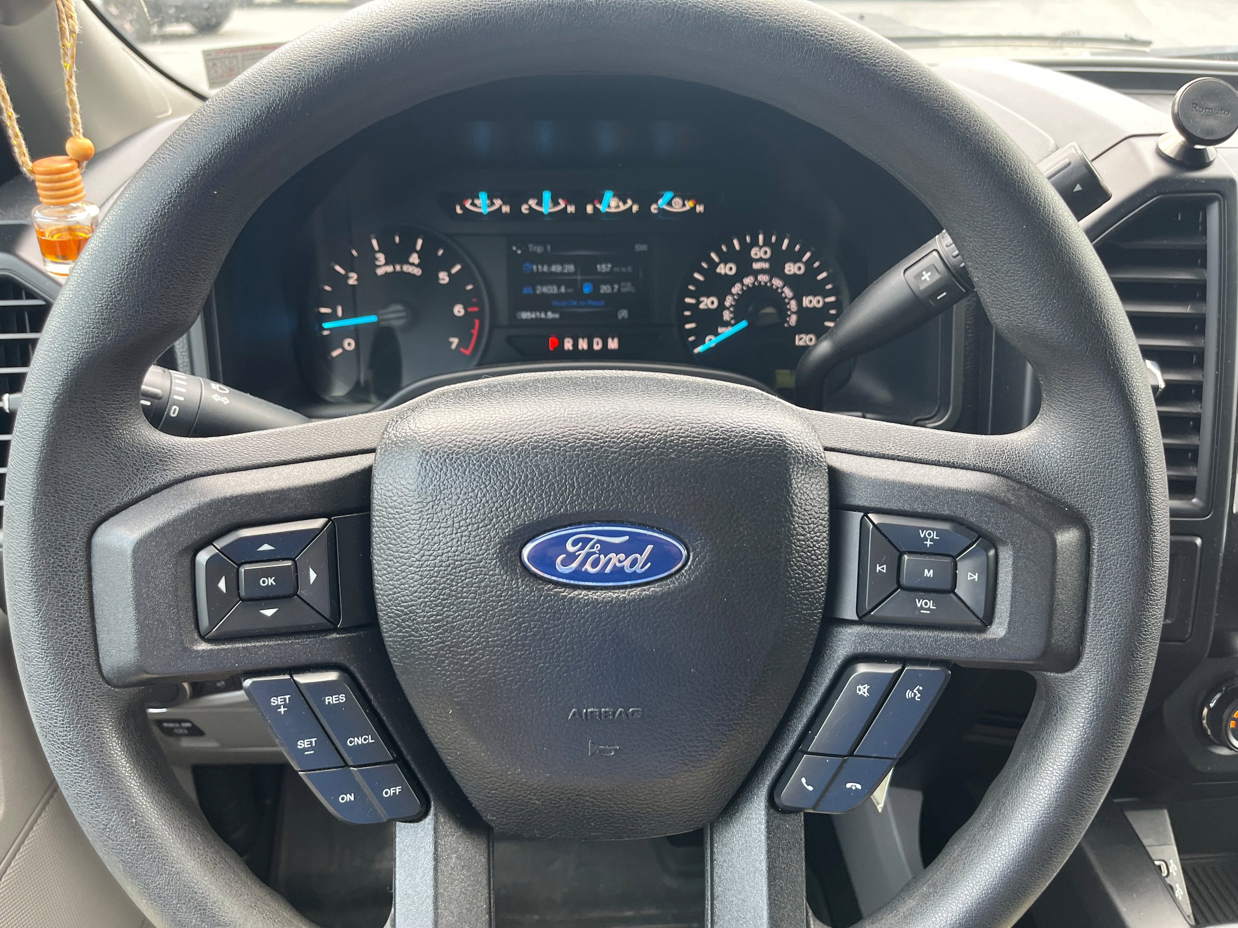 Certified 2019 Ford F150 XL w/ Equipment Group 101A Mid AWD/4WD image 17