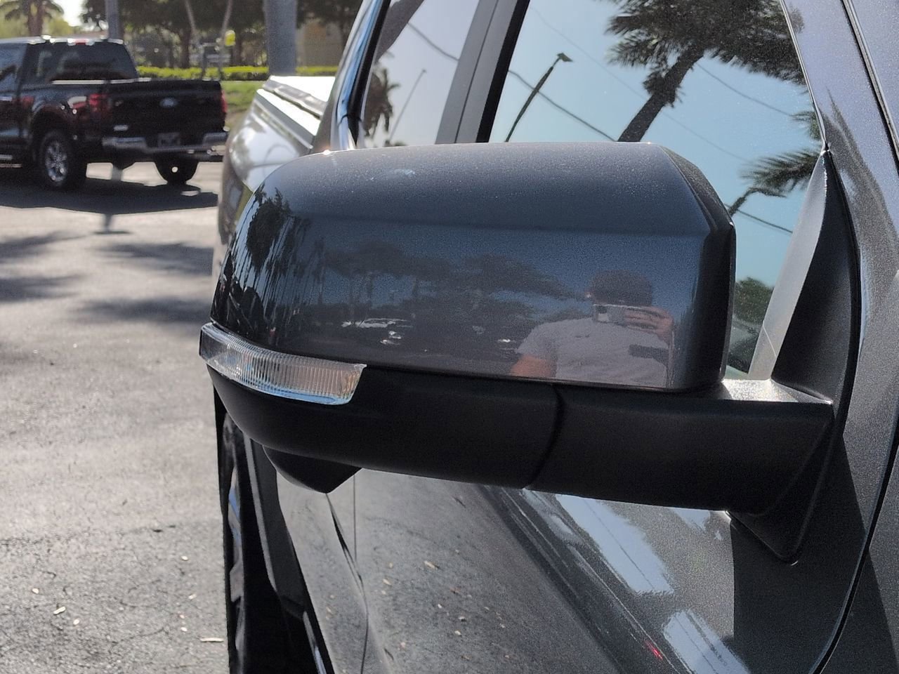 Certified 2025 Ford Ranger Lariat w/ Chrome Accent Package AWD/4WD image 12