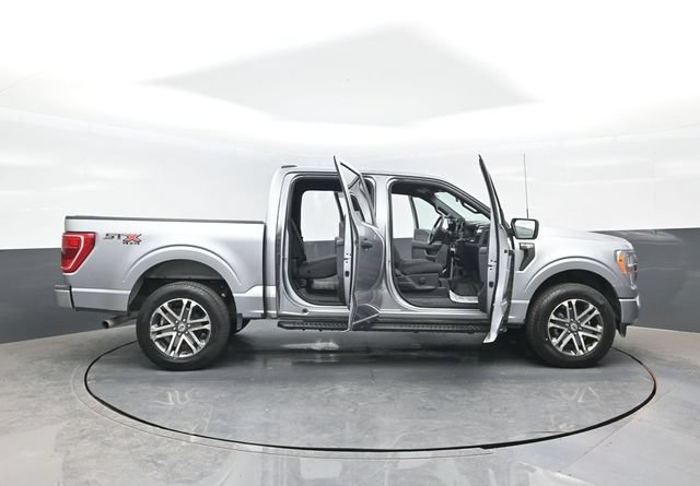 Certified 2022 Ford F150 XL w/ STX Appearance Package AWD/4WD image 27
