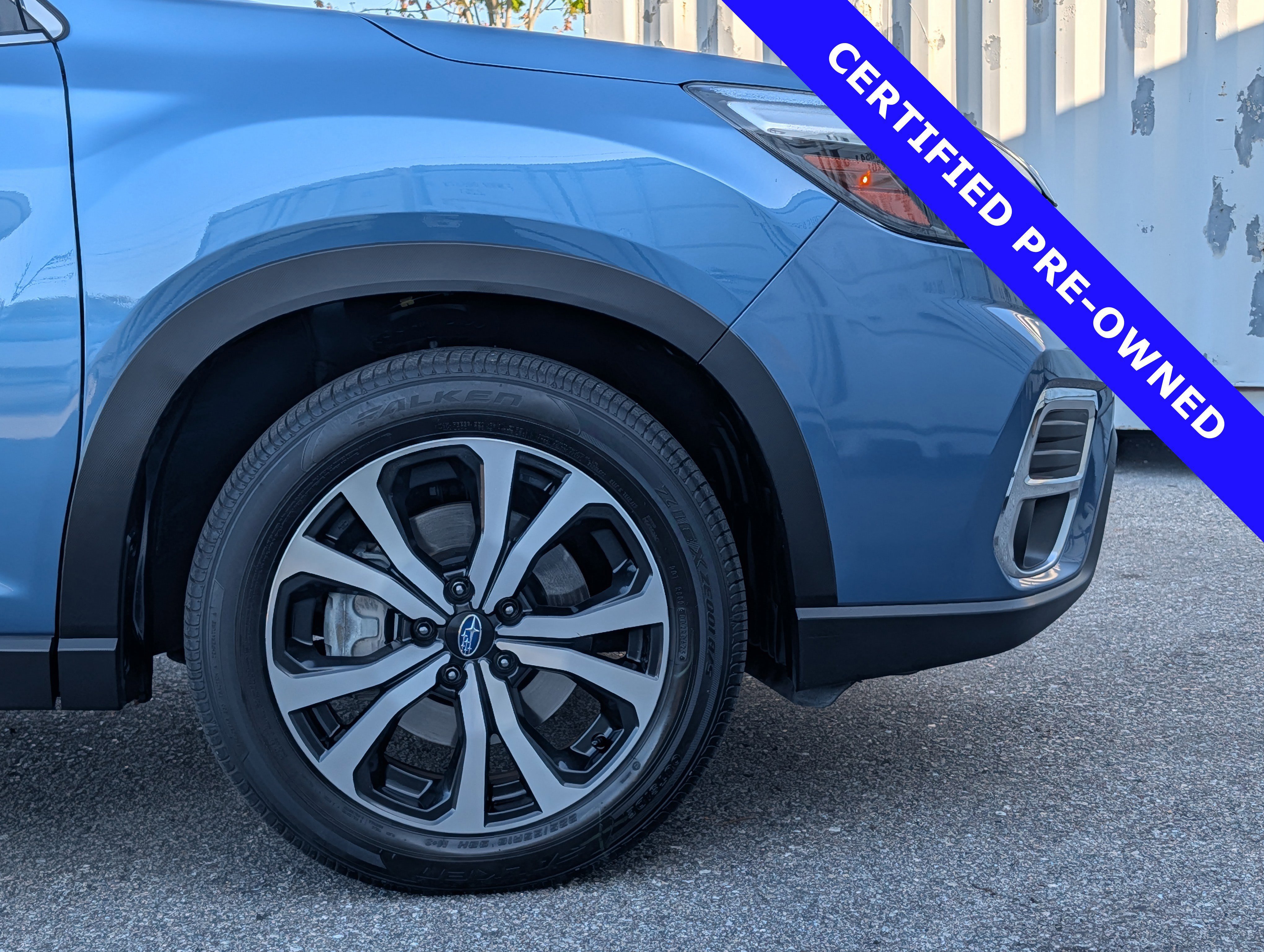 Used 2020 Subaru Forester Limited w/ Popular Package #3 image 11